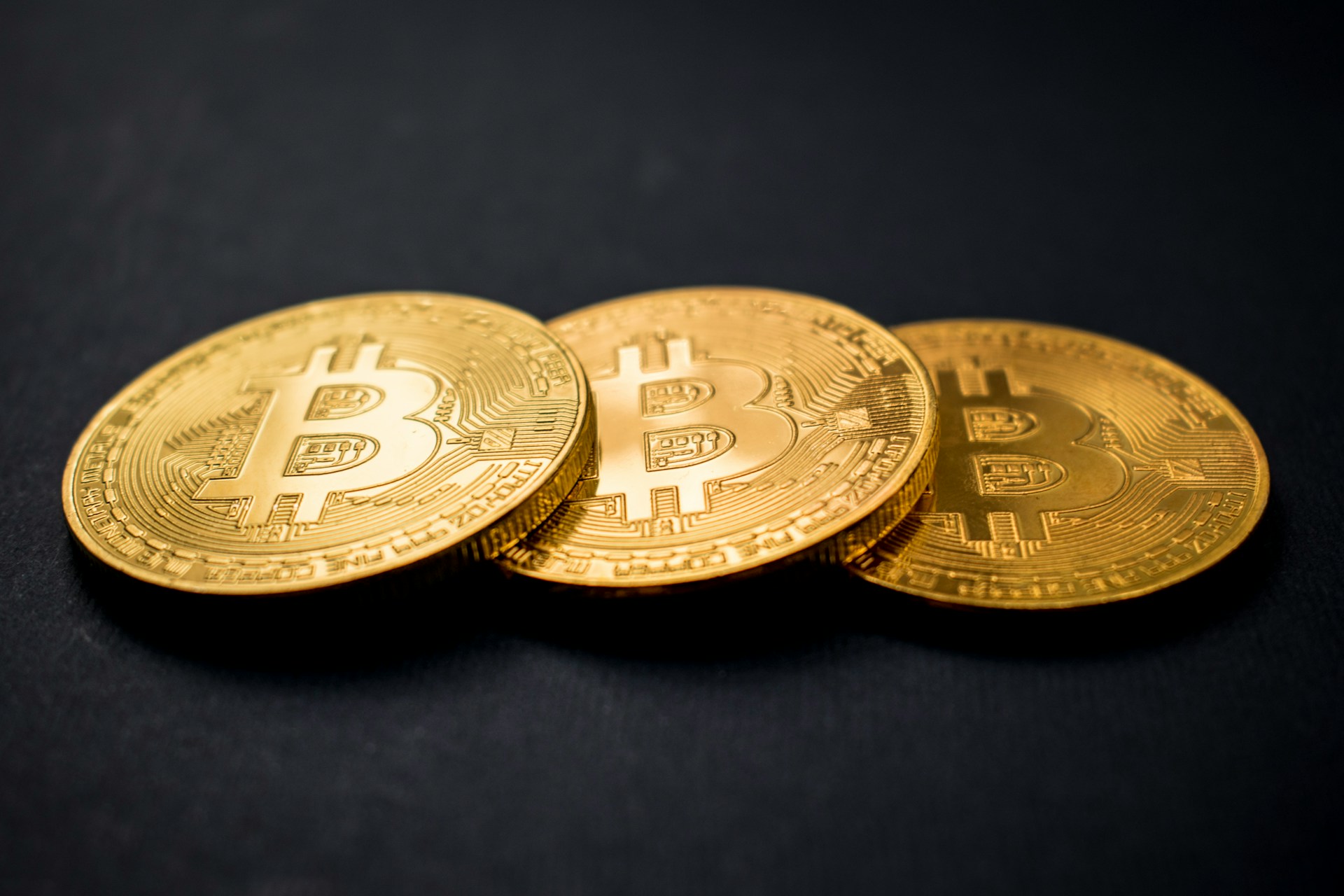 Posible auge de las altcoins en junio podría reducir parte de la capitalización de mercado de Bitcoin, según analista